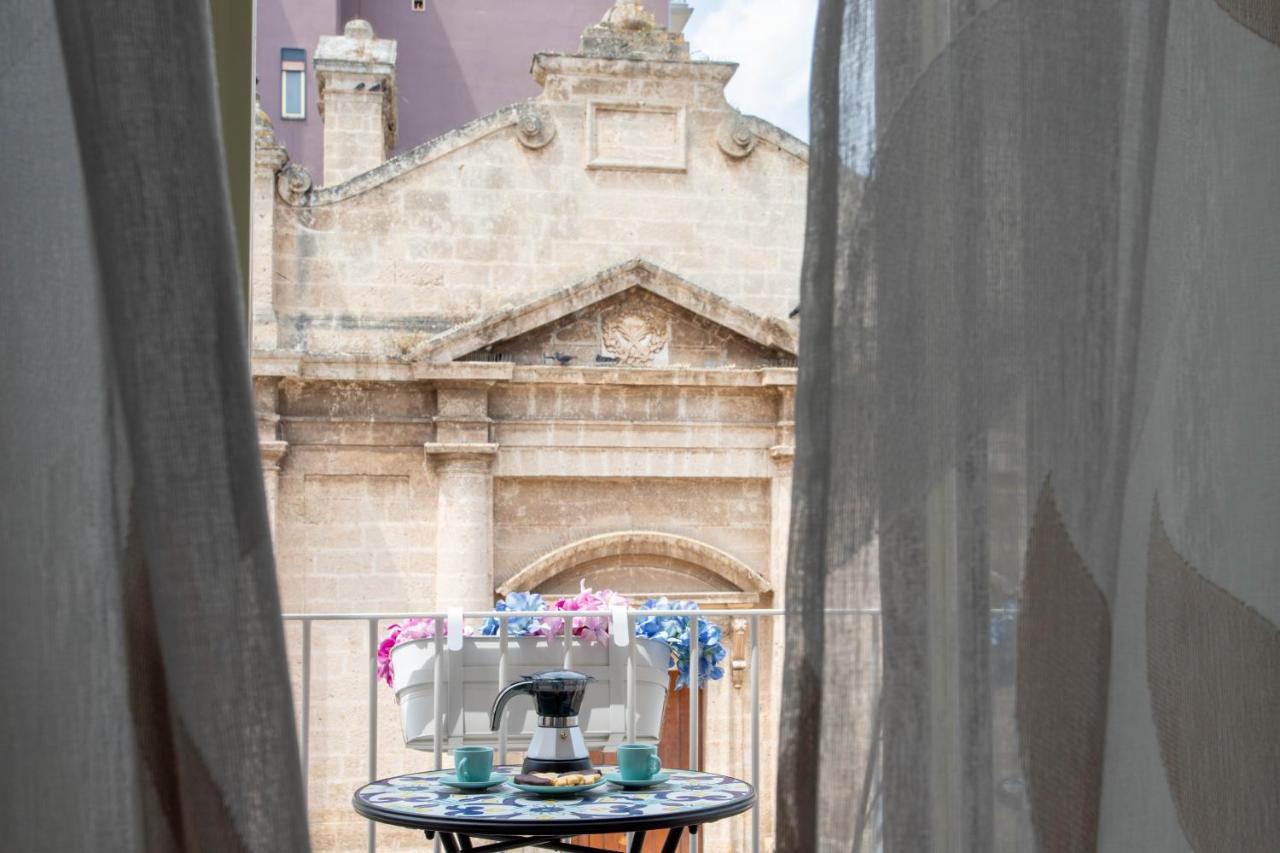 Villa La Finestra Su Santa Lucia Monopoli Esterno foto