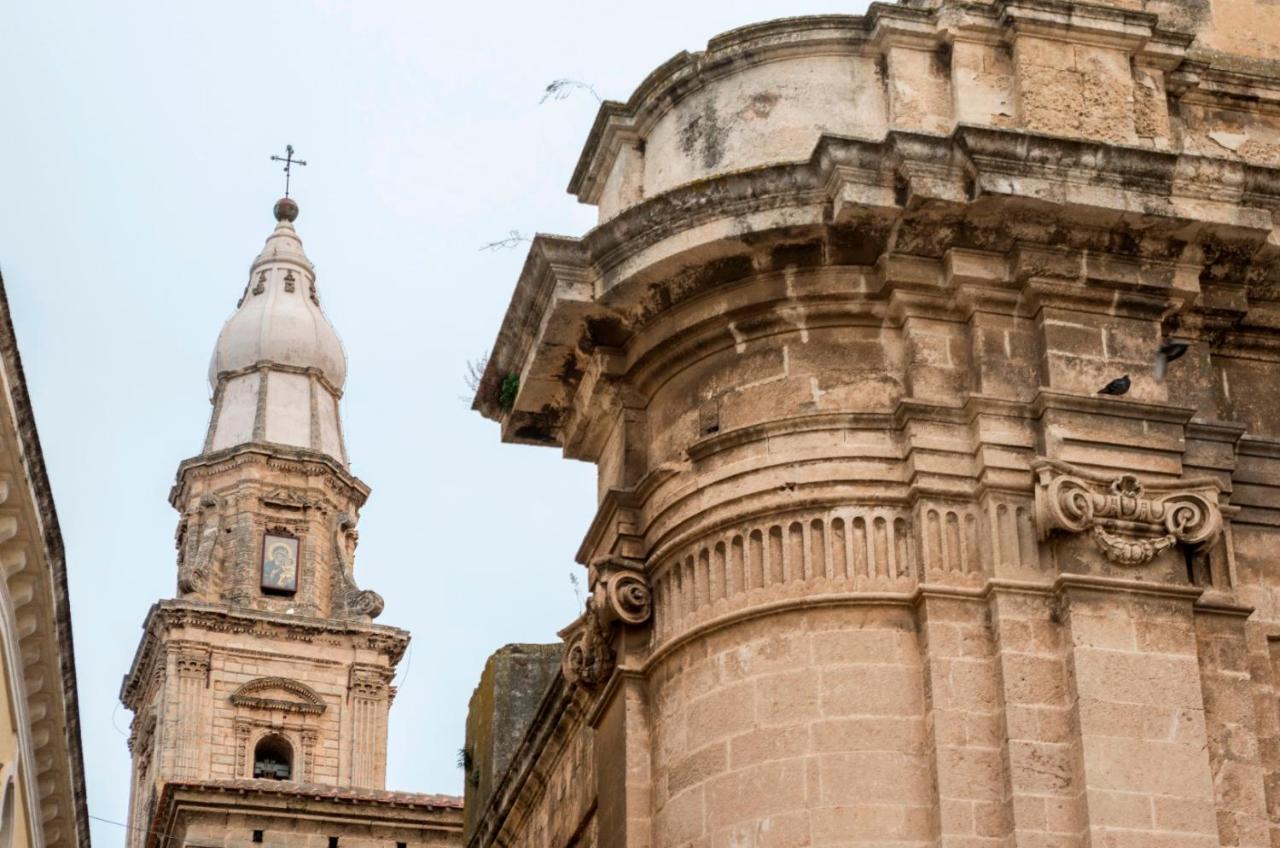 Villa La Finestra Su Santa Lucia Monopoli Esterno foto